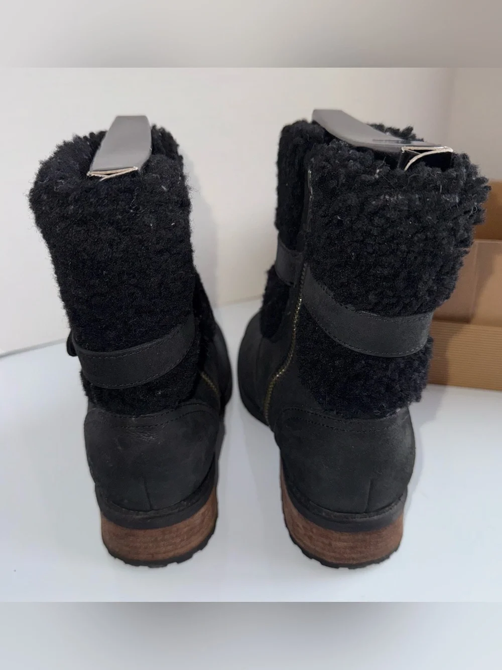 NIB UGG Blayre Black Shearling-Trim Mid-Calf Women's Boots